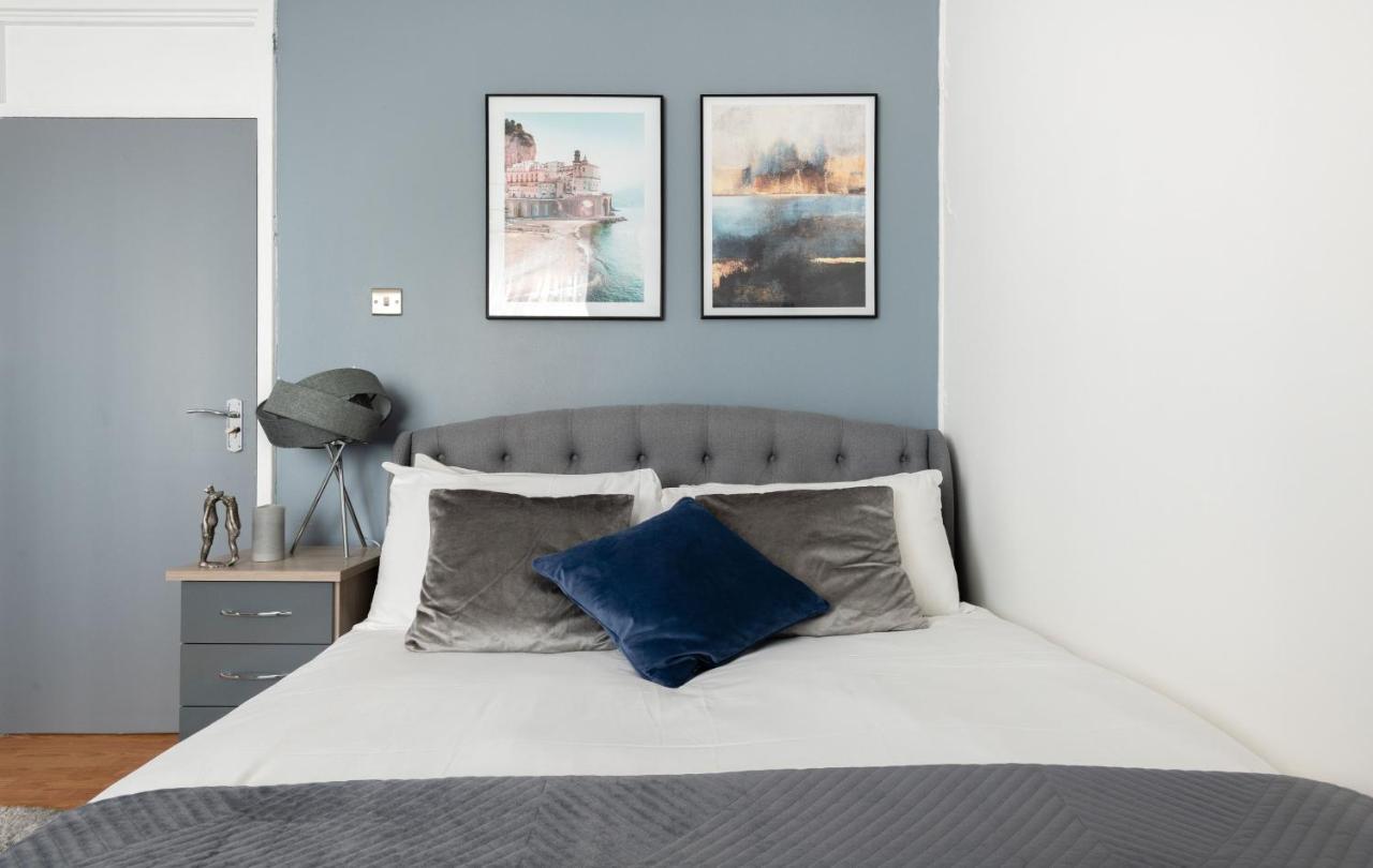 Spacious And Modern 4 Bed Apartment Next To Borough Station Лондон Экстерьер фото